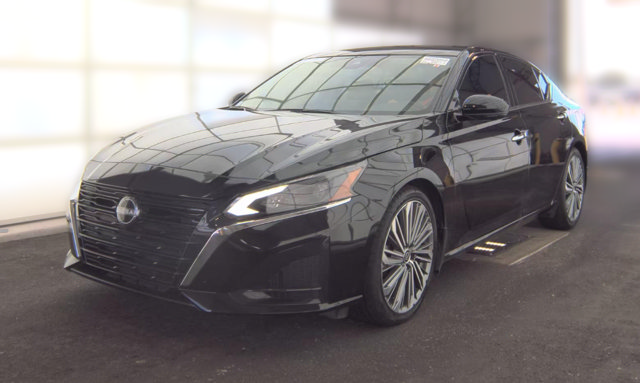 Used 2023 Nissan Altima 2.5 SL FWD image 16