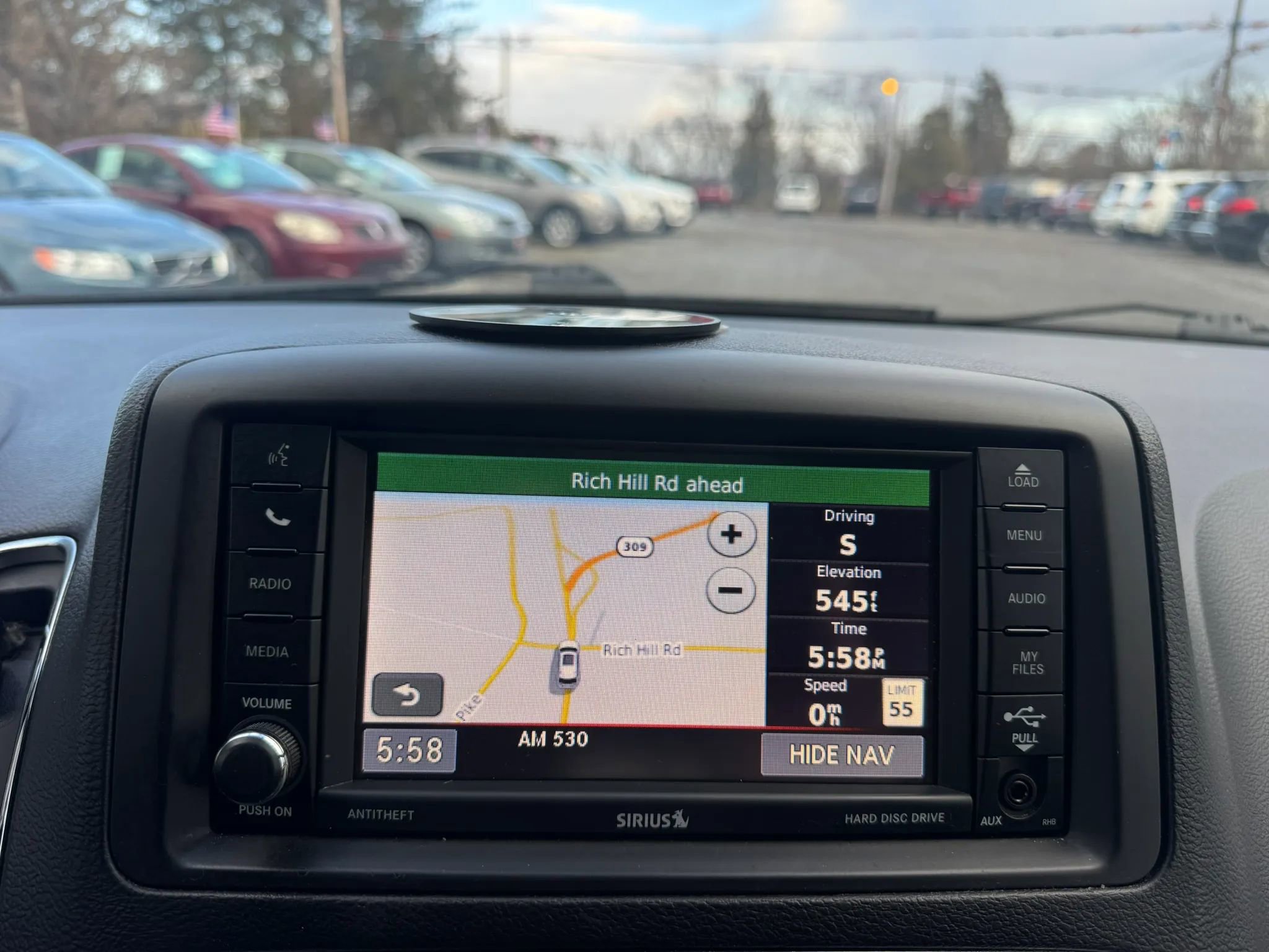 Used 2016 Dodge Grand Caravan SXT image 12