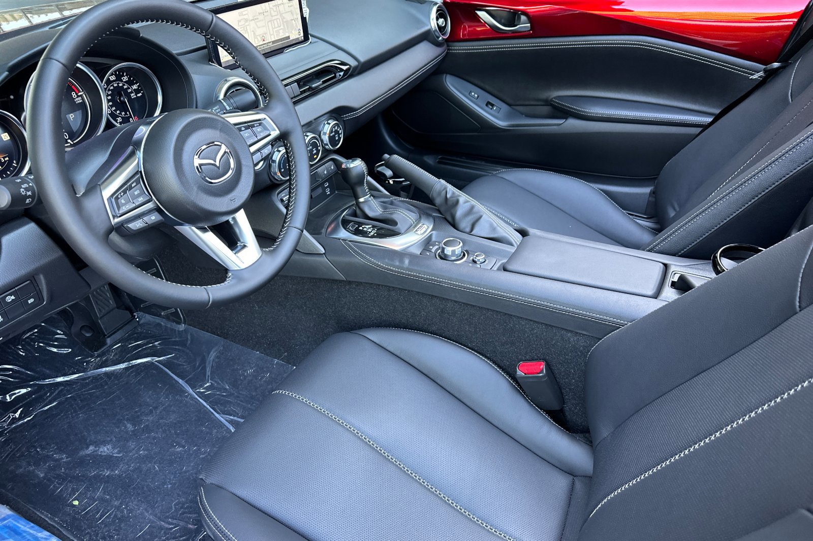 New 2026 MAZDA MX-5 Miata RF Grand Touring RWD image 11