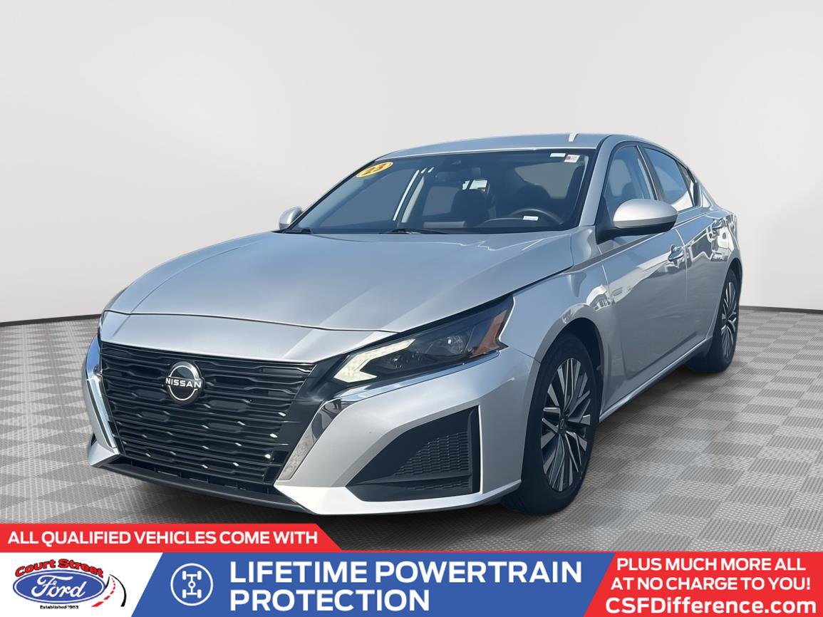 Used 2023 Nissan Altima 2.5 SV