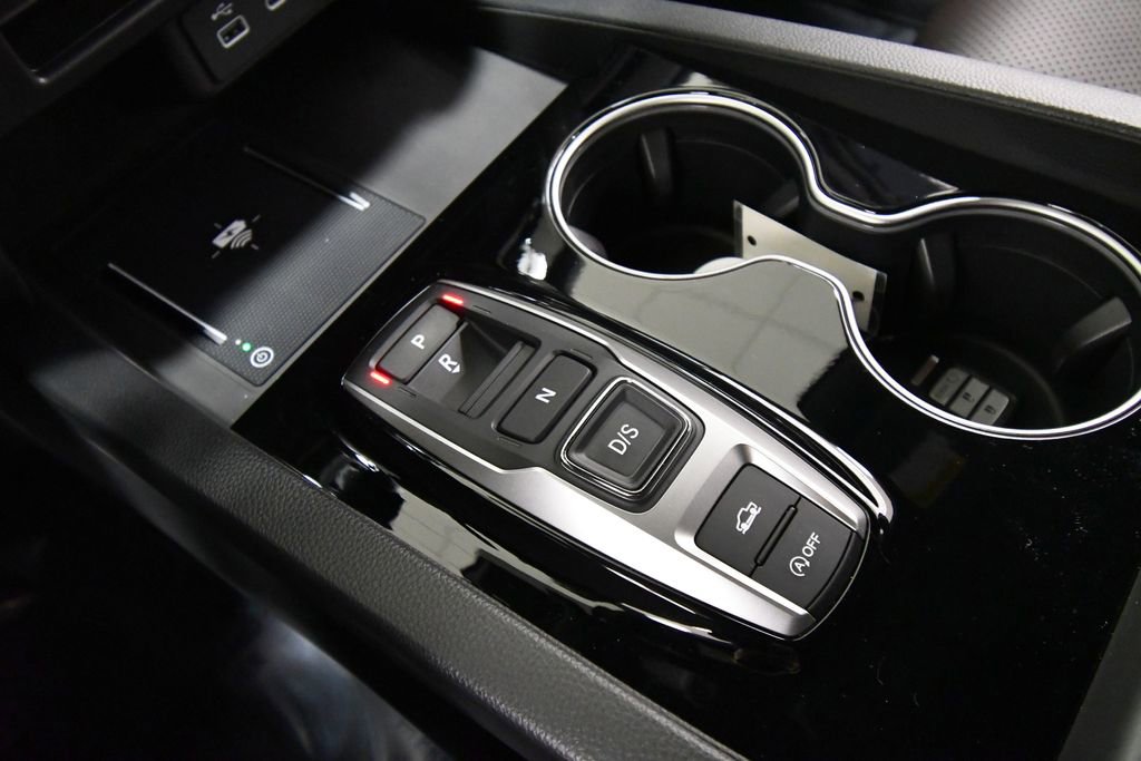 Certified 2025 Honda Ridgeline Black Edition image 28