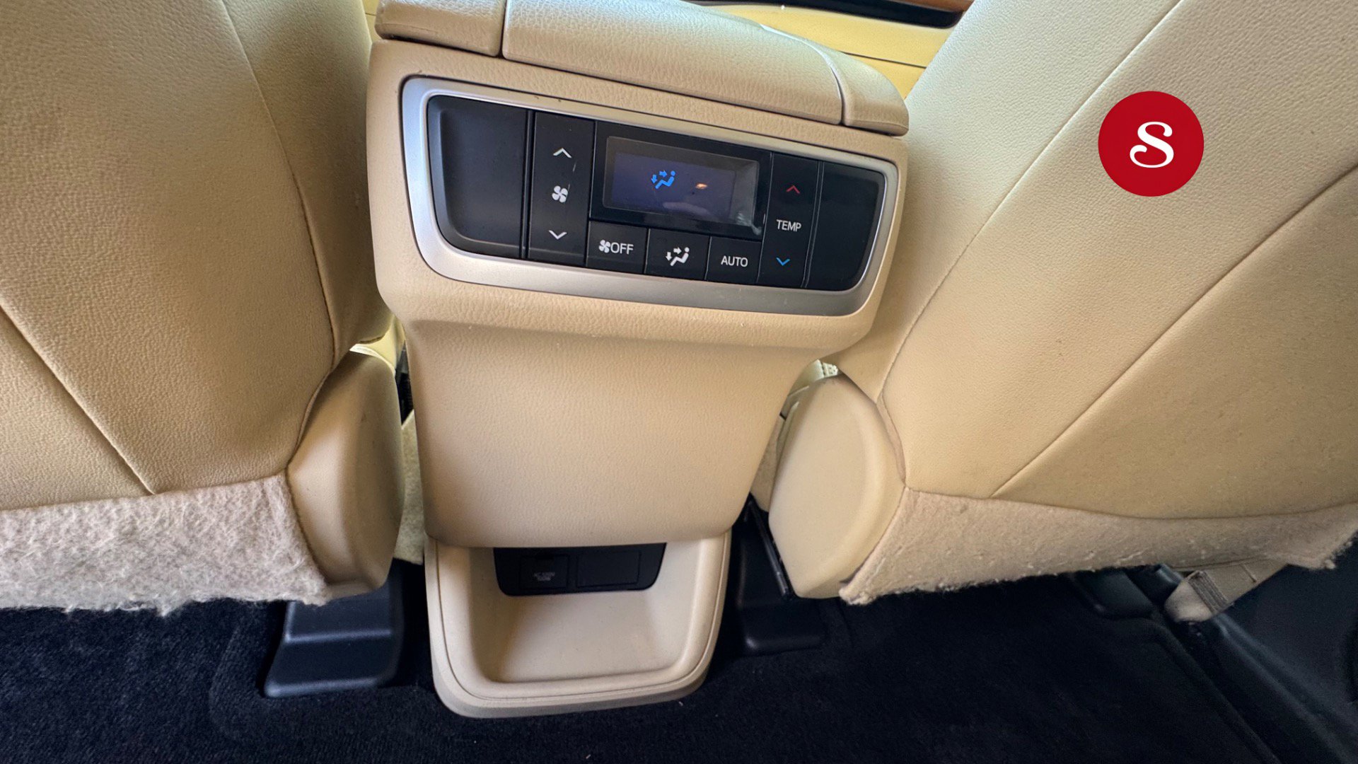 Used 2017 Toyota Highlander Limited AWD/4WD image 22
