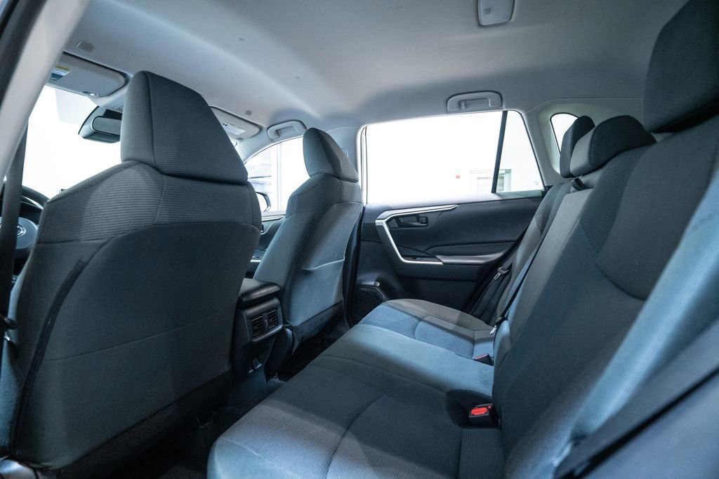 Certified 2024 Toyota RAV4 LE image 31