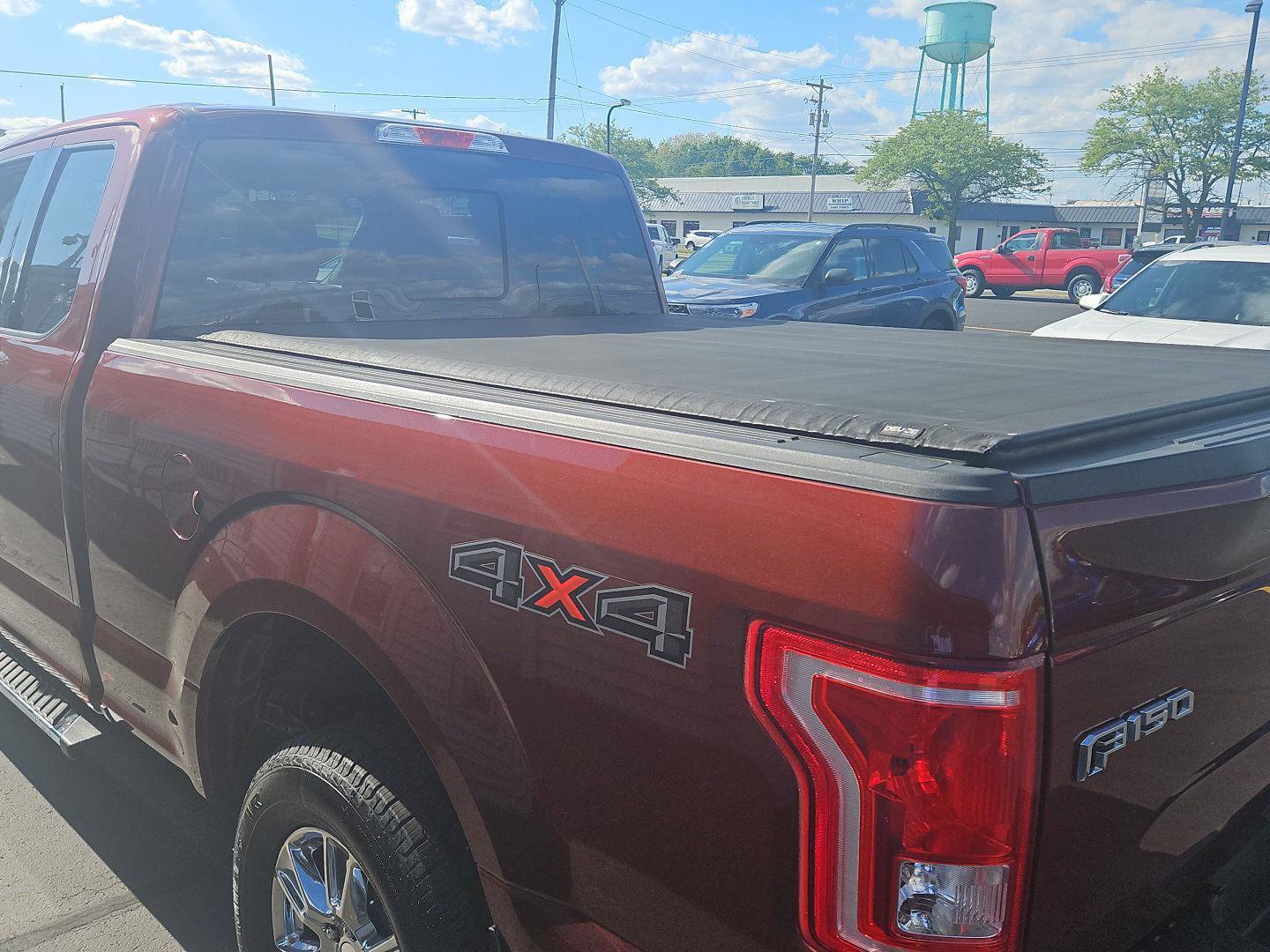 Used 2017 Ford F150 XLT w/ Equipment Group 302A Luxury AWD/4WD image 10
