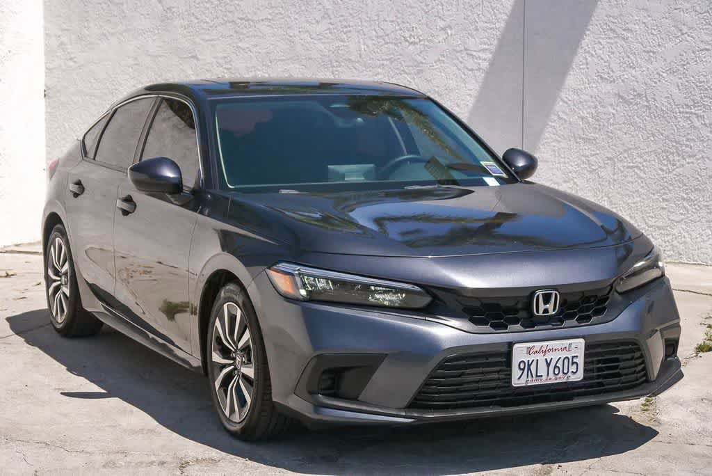 Used 2024 Honda Civic EX-L image 3