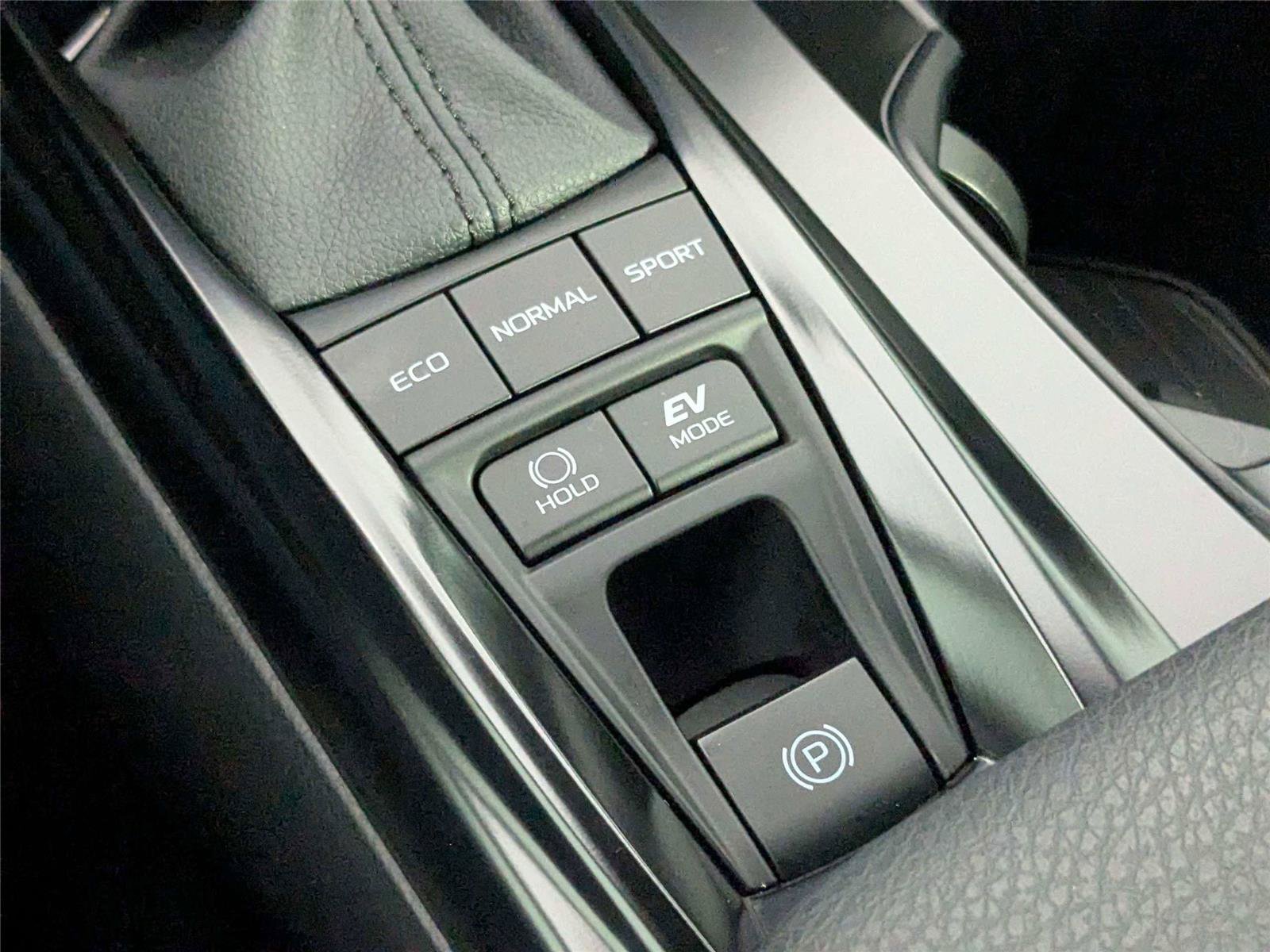 Certified 2026 Toyota Camry SE w/ Multimedia Upgrade Package FWD image 24