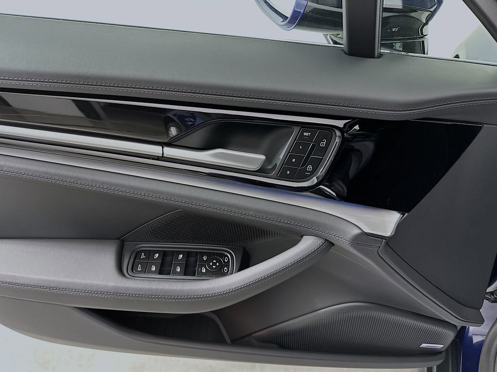 New 2026 Porsche Panamera image 20