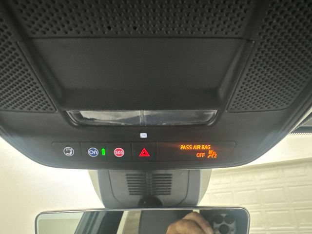Used 2025 Chevrolet Equinox LT w/ Convenience Package II FWD image 22