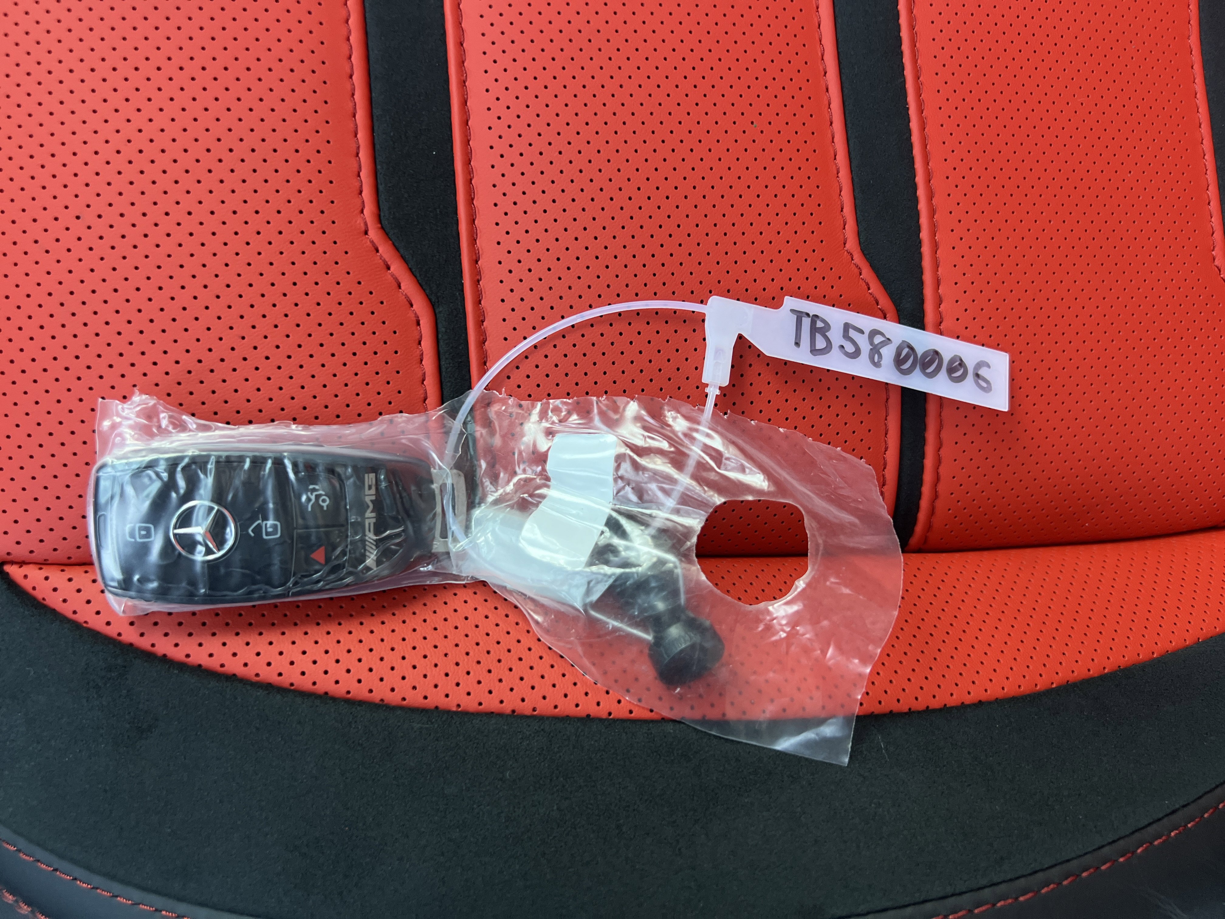 New 2026 Mercedes-Benz GLE 53 AMG 4MATIC Coupe image 30