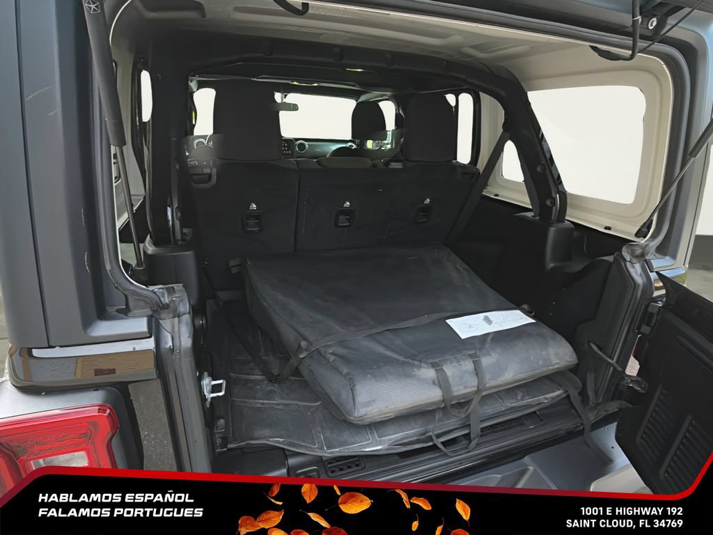 Used 2019 Jeep Wrangler Unlimited Sahara w/ Safety Group AWD/4WD image 22
