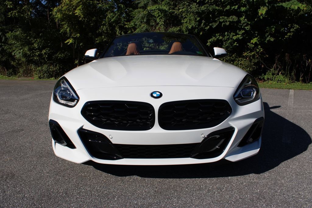 New 2026 BMW Z4 sDrive30i w/ Convenience Package image 5