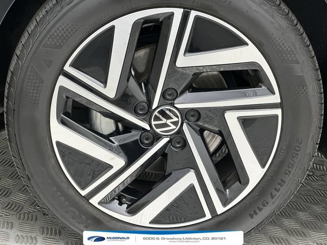Used 2024 Volkswagen Jetta SEL FWD image 10