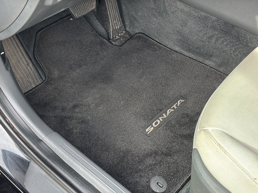 Certified 2022 Hyundai Sonata SEL w/ Cargo Package image 17