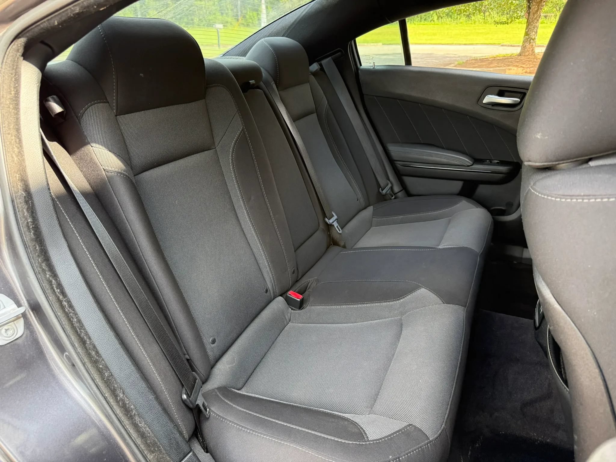 Used 2017 Dodge Charger SXT w/ Blacktop Package RWD image 26