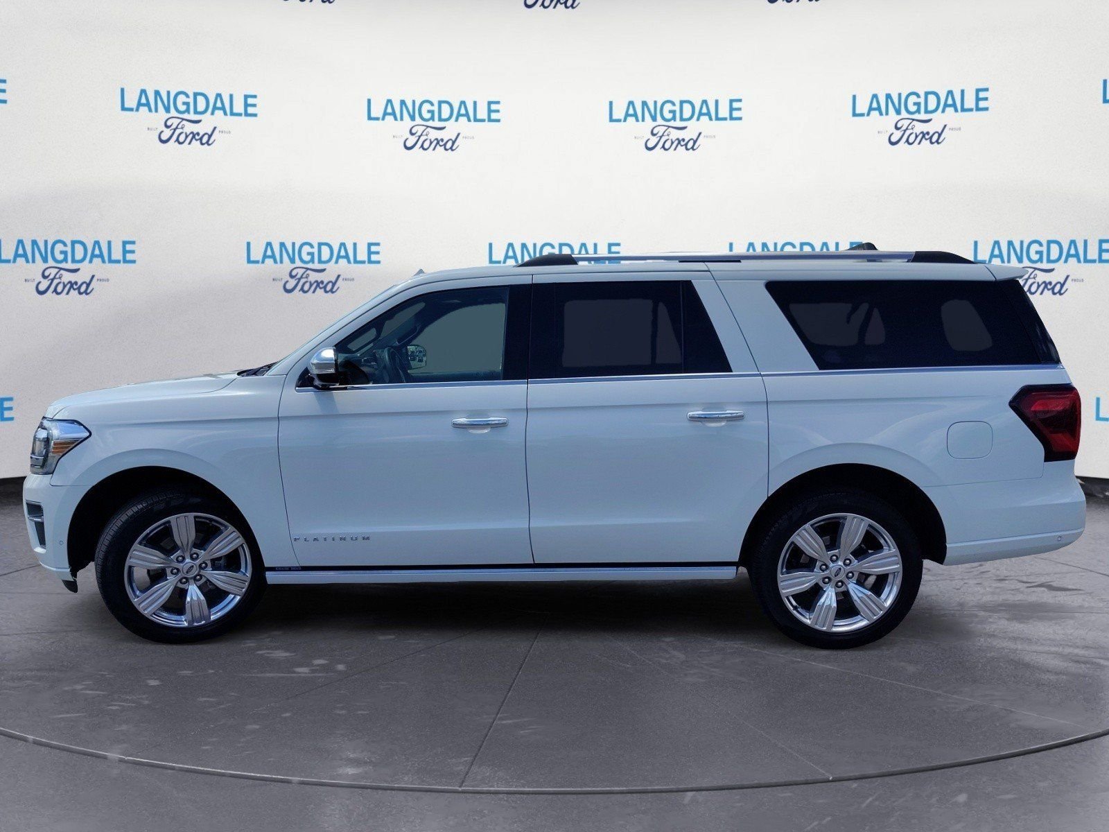 Used 2024 Ford Expedition Max Platinum RWD image 10