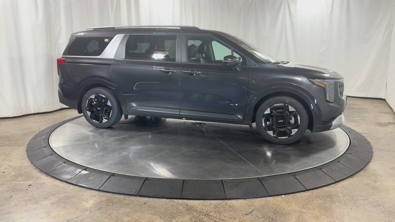 New 2026 Kia Carnival EX FWD image 2