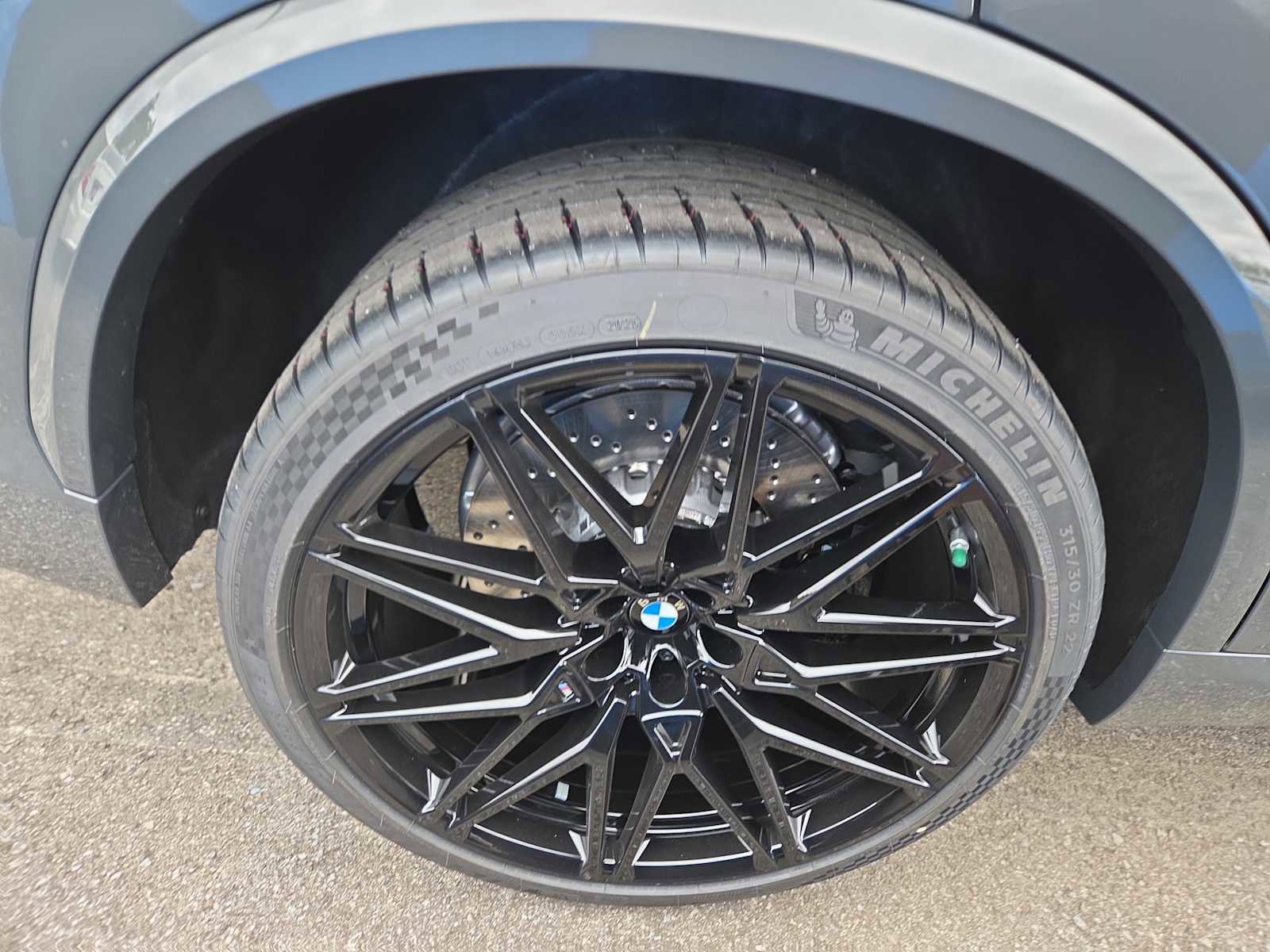 New 2026 BMW X5 M Competition w/ Executive Package image 4