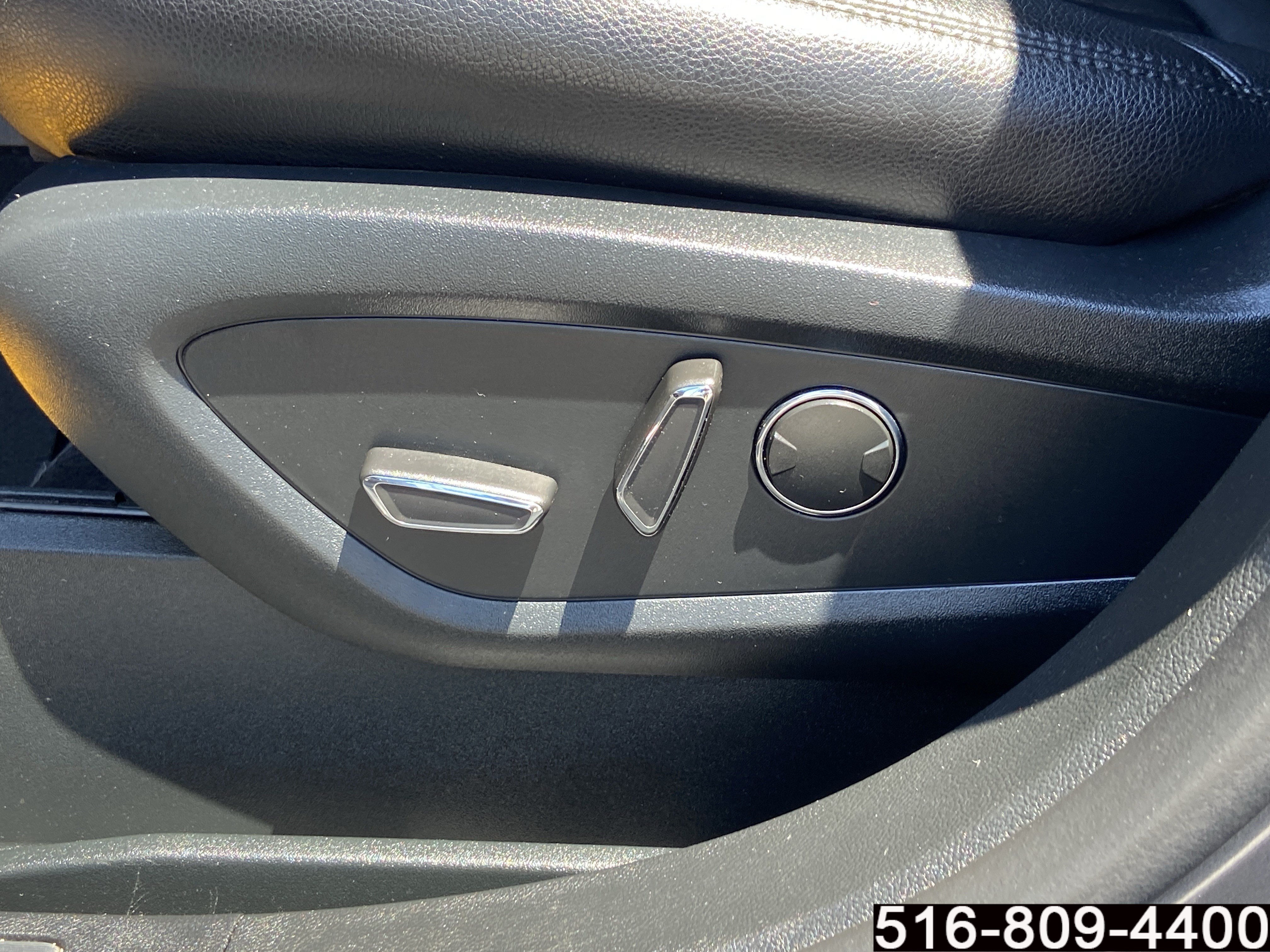 Used 2022 Lincoln Nautilus AWD w/ Premium Package image 22