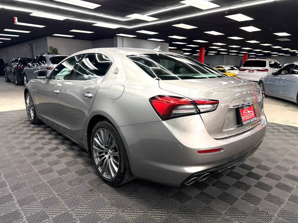 Used 2021 Maserati Ghibli RWD image 11