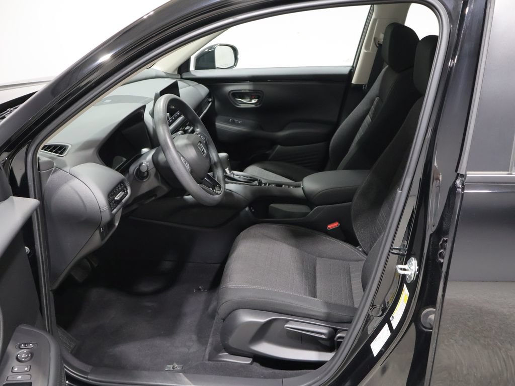 Used 2024 Honda HR-V LX image 10