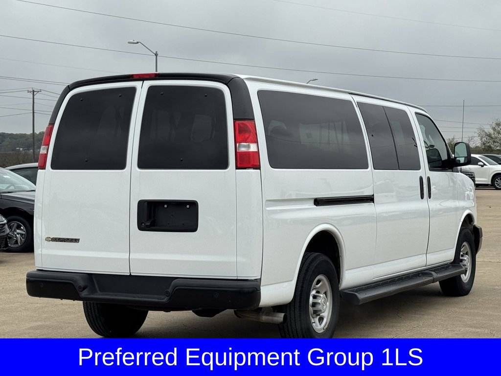 Used 2023 Chevrolet Express 3500 LS image 5