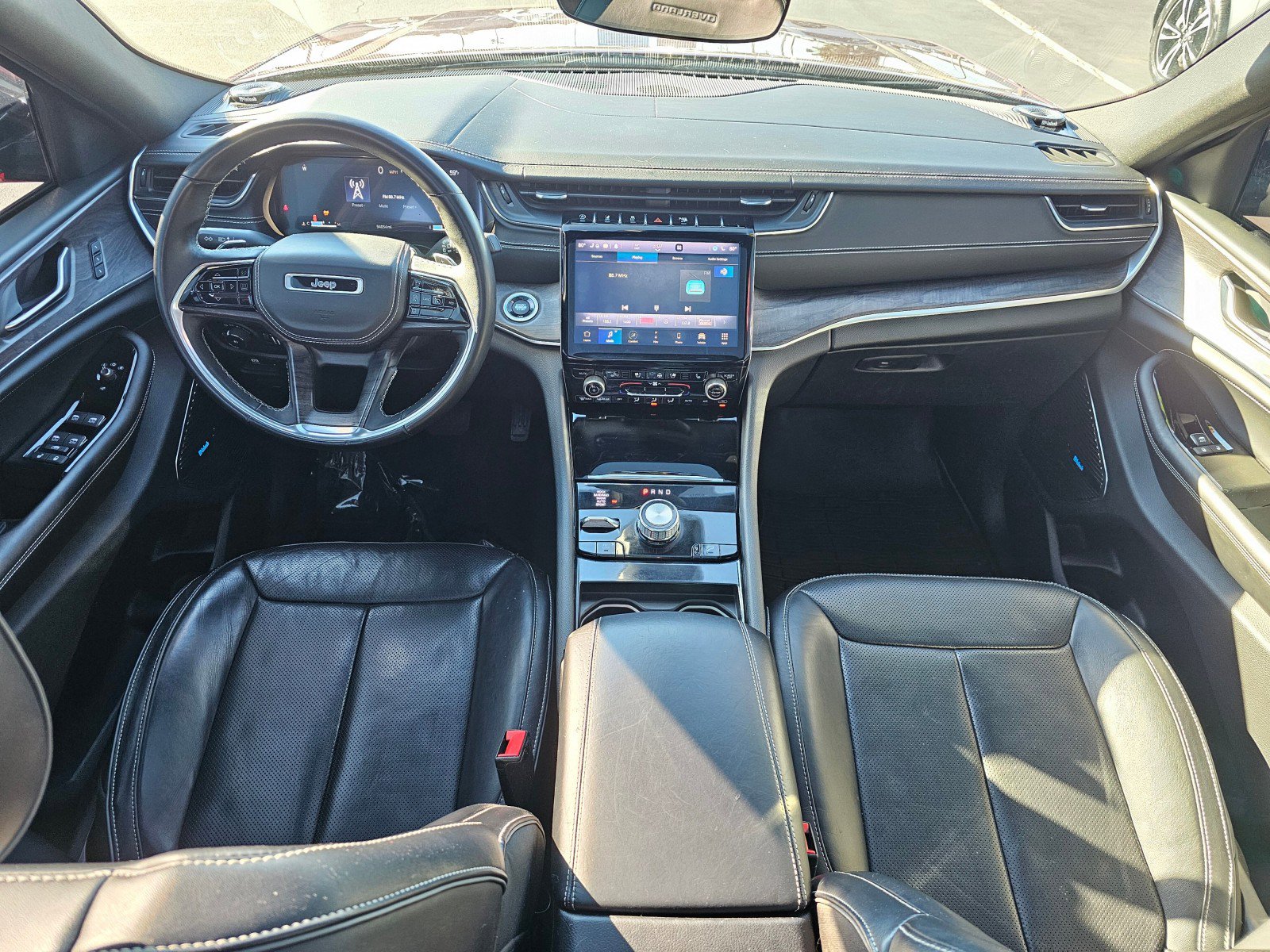 Used 2021 Jeep Grand Cherokee L Overland w/ MOPAR Finishing Package image 23