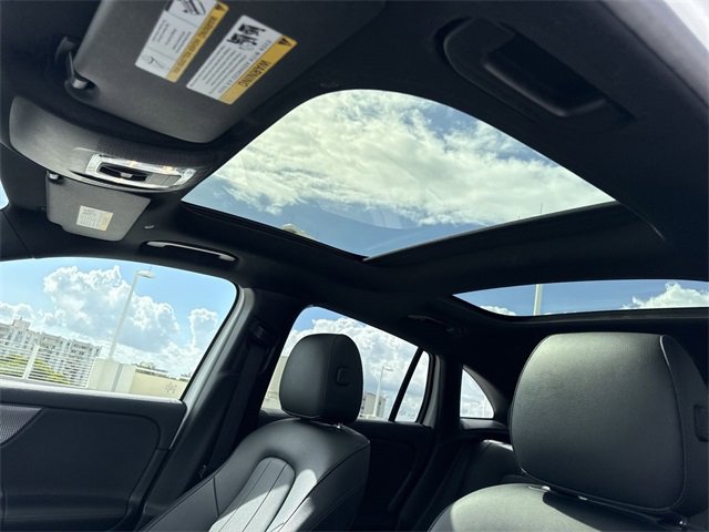 Used 2023 Mercedes-Benz GLA 250 image 21