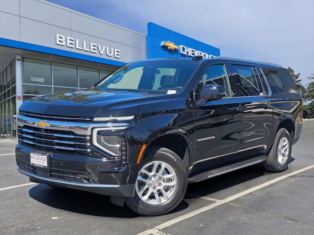 New 2026 Chevrolet Suburban LT w/ Comfort Package AWD/4WD image 1