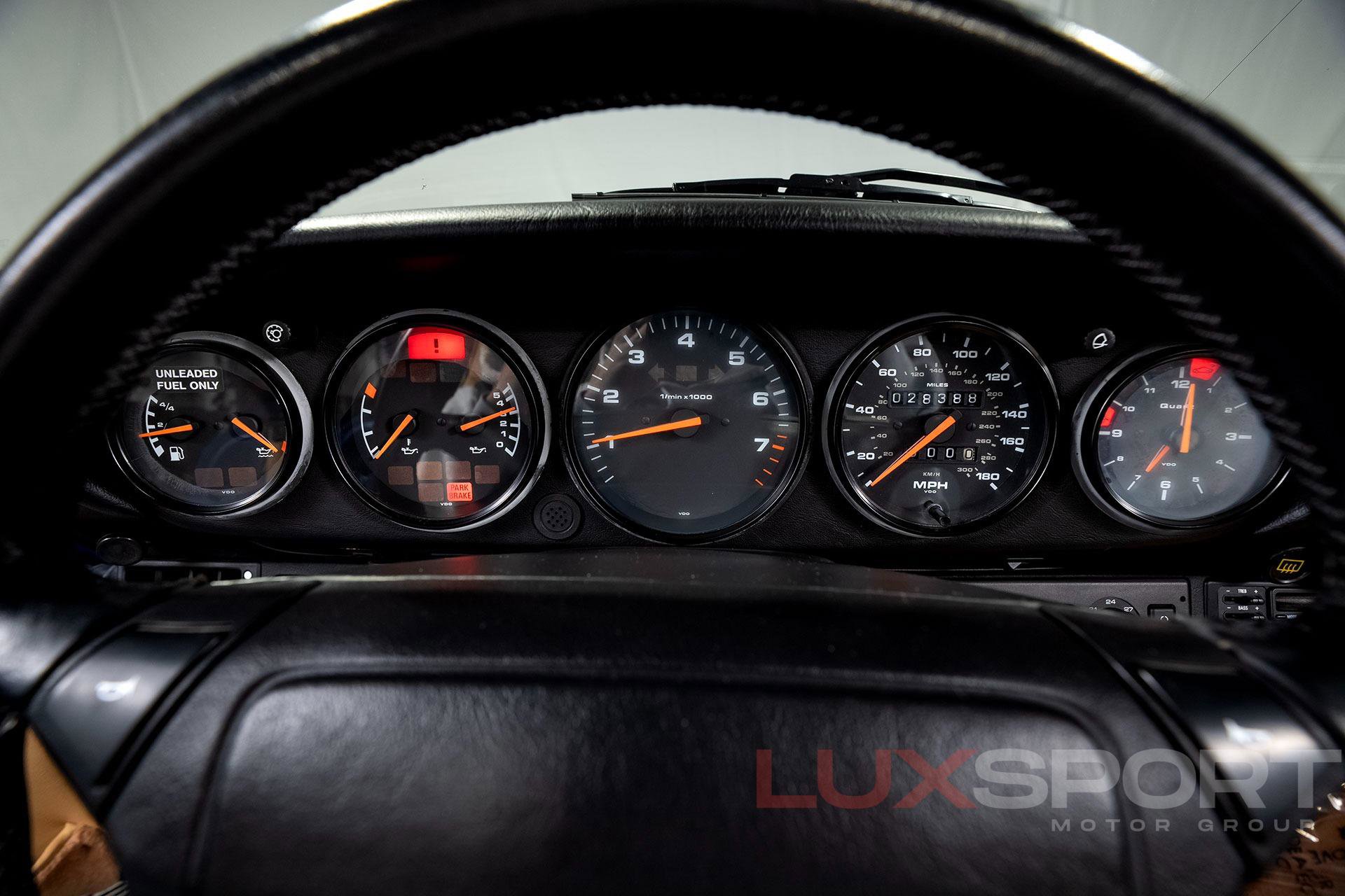 Used 1992 Porsche 911 Carrera image 24