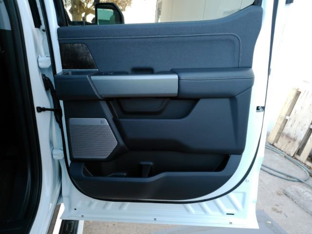 Used 2026 Ford F250 Lariat image 25