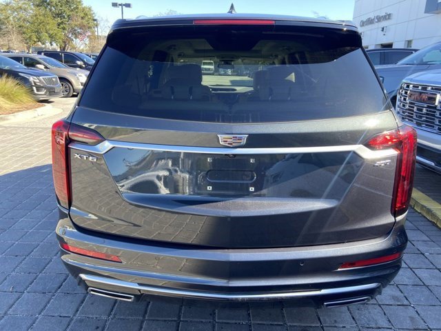 Certified 2023 Cadillac XT6 Premium Luxury image 3