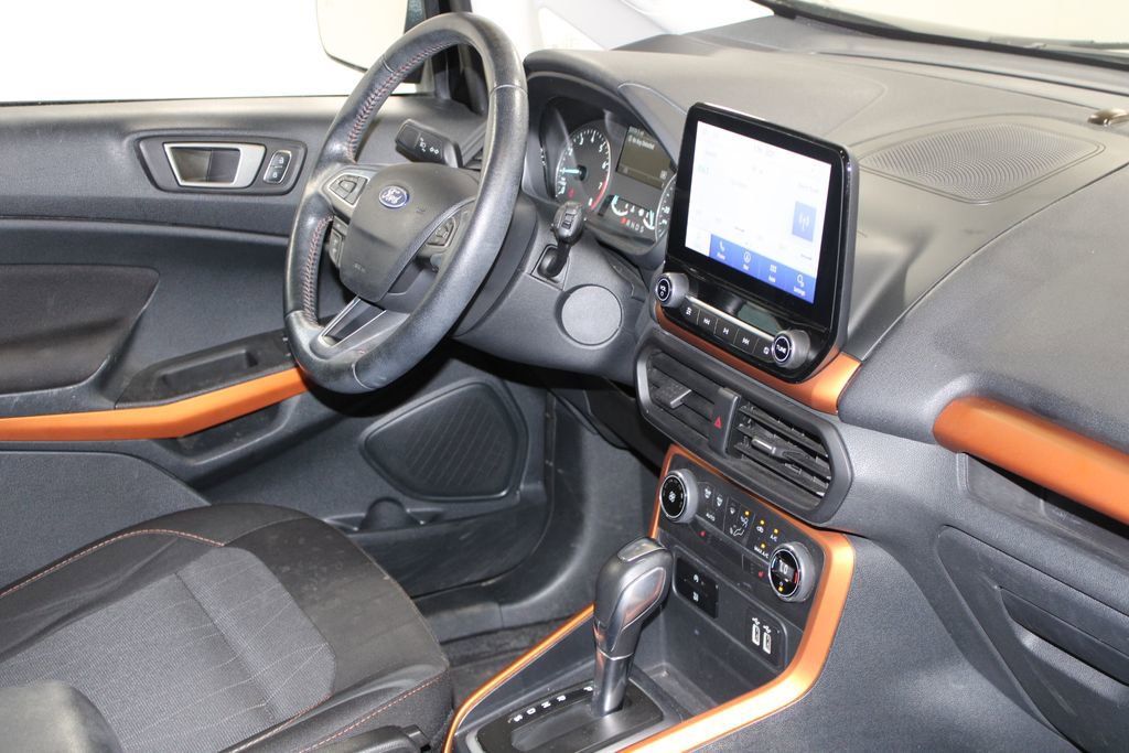 Used 2021 Ford EcoSport SE w/ SE Convenience Package image 28