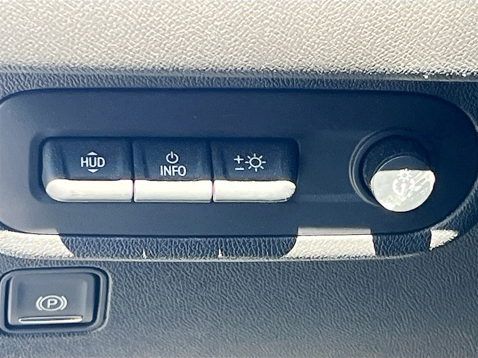 Used 2024 GMC Terrain Denali image 10