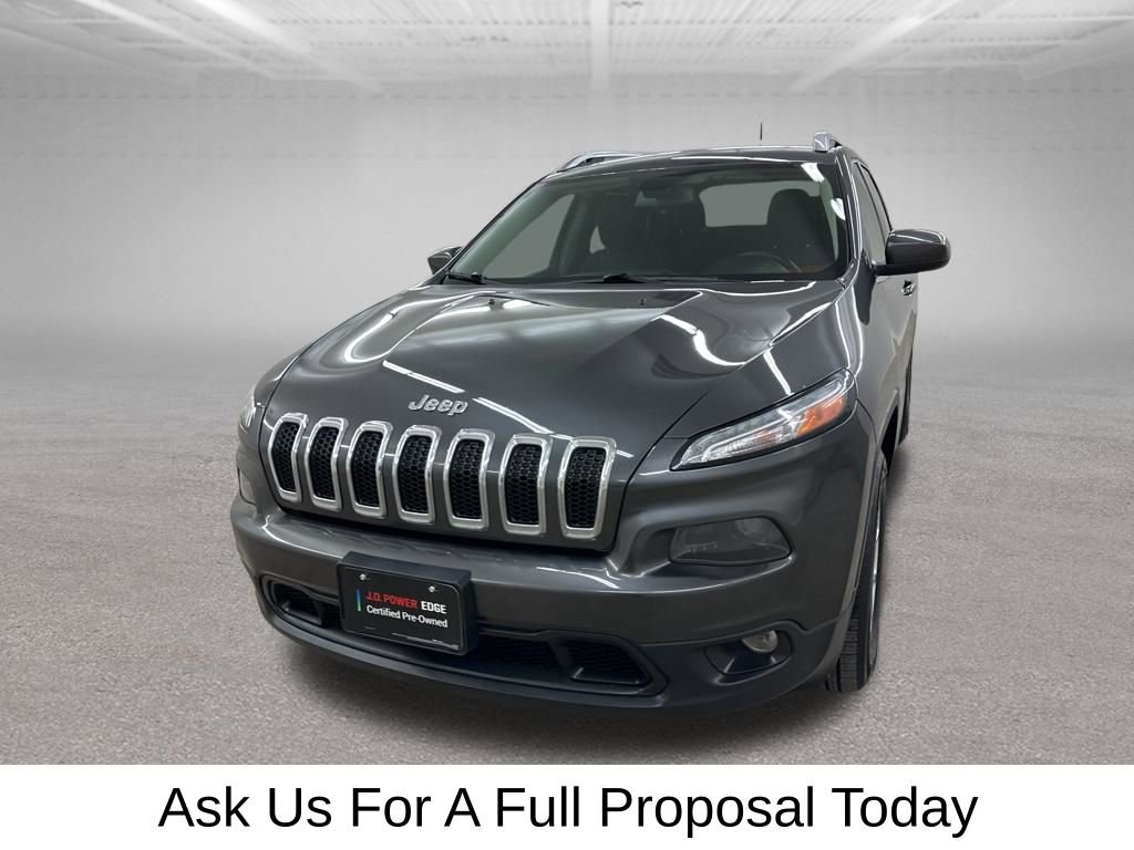 Used 2017 Jeep Cherokee Latitude w/ Cold Weather Group image 7