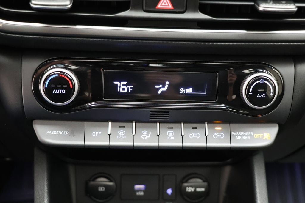 Used 2023 Hyundai Kona Limited AWD/4WD image 23