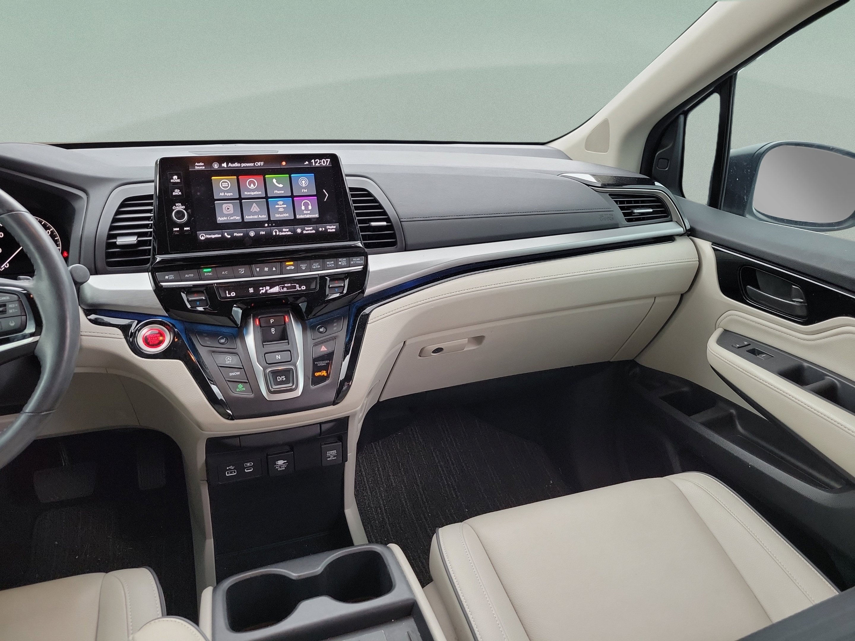 Certified 2025 Honda Odyssey Touring image 17