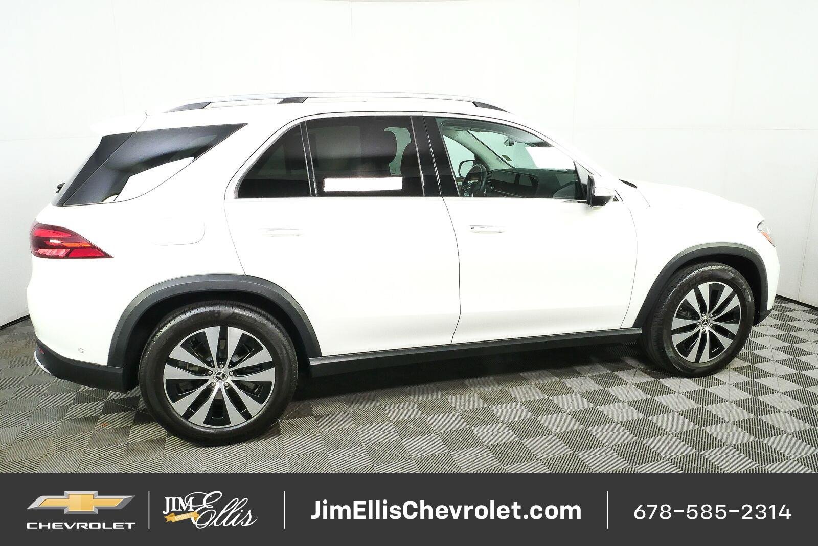 Used 2025 Mercedes-Benz GLE 350 4MATIC image 2