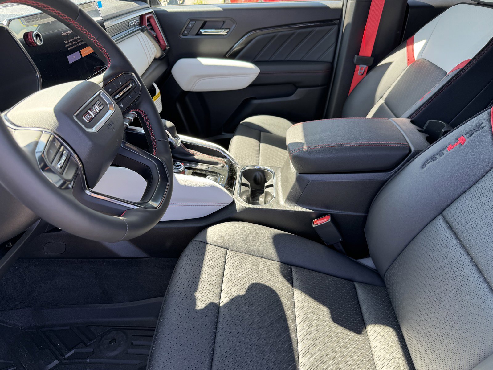 New 2026 GMC Canyon AT4X AWD/4WD image 18