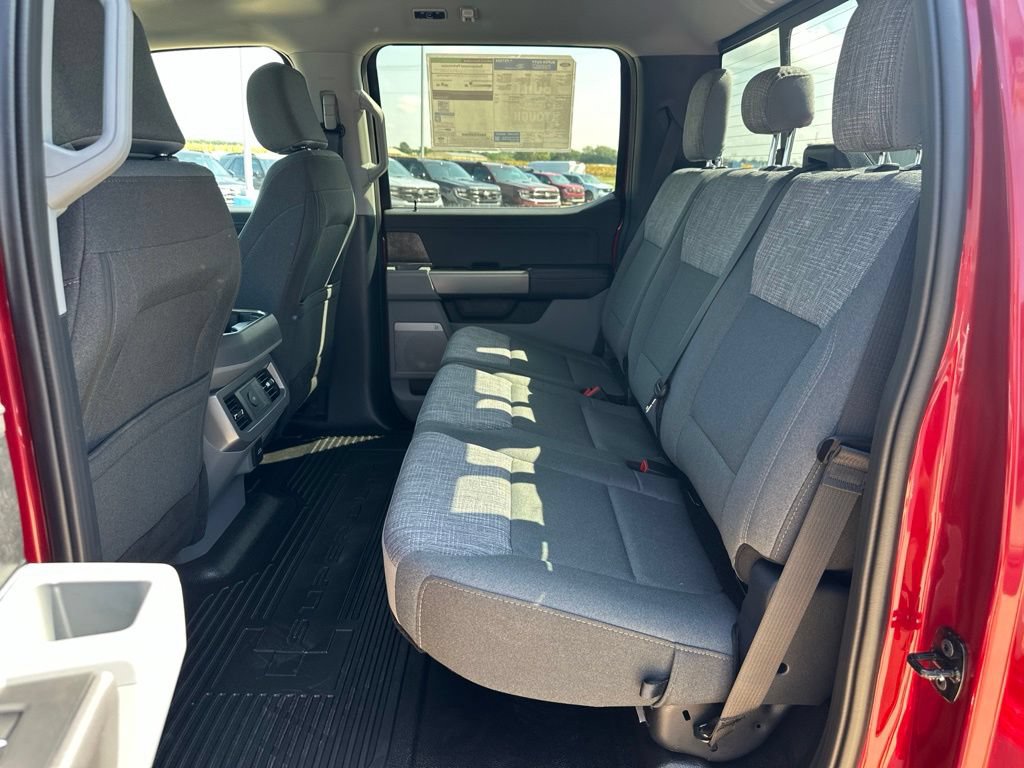 New 2026 Ford F350 XLT w/ XLT Premium Package AWD/4WD image 27