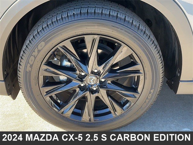 Used 2024 MAZDA CX-5 Carbon Edition image 9