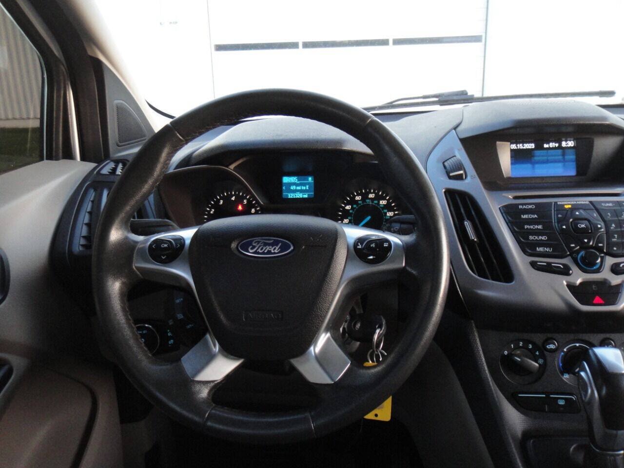Used 2015 Ford Transit Connect XLT FWD image 12