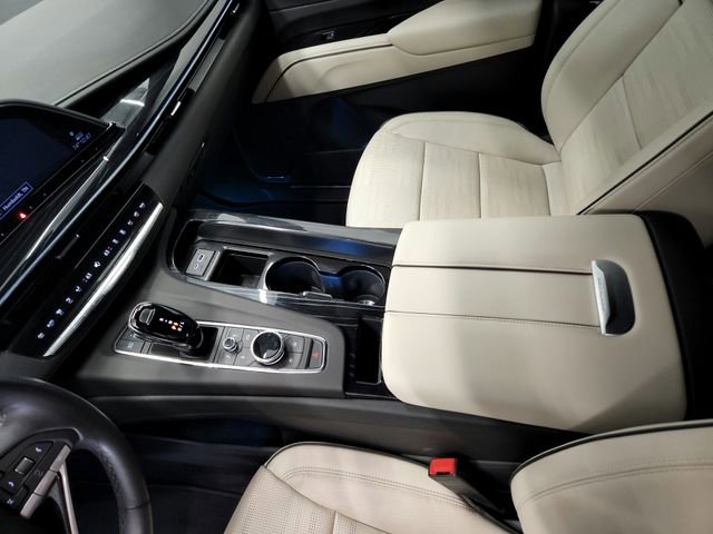 Used 2024 Cadillac Escalade Sport RWD image 23