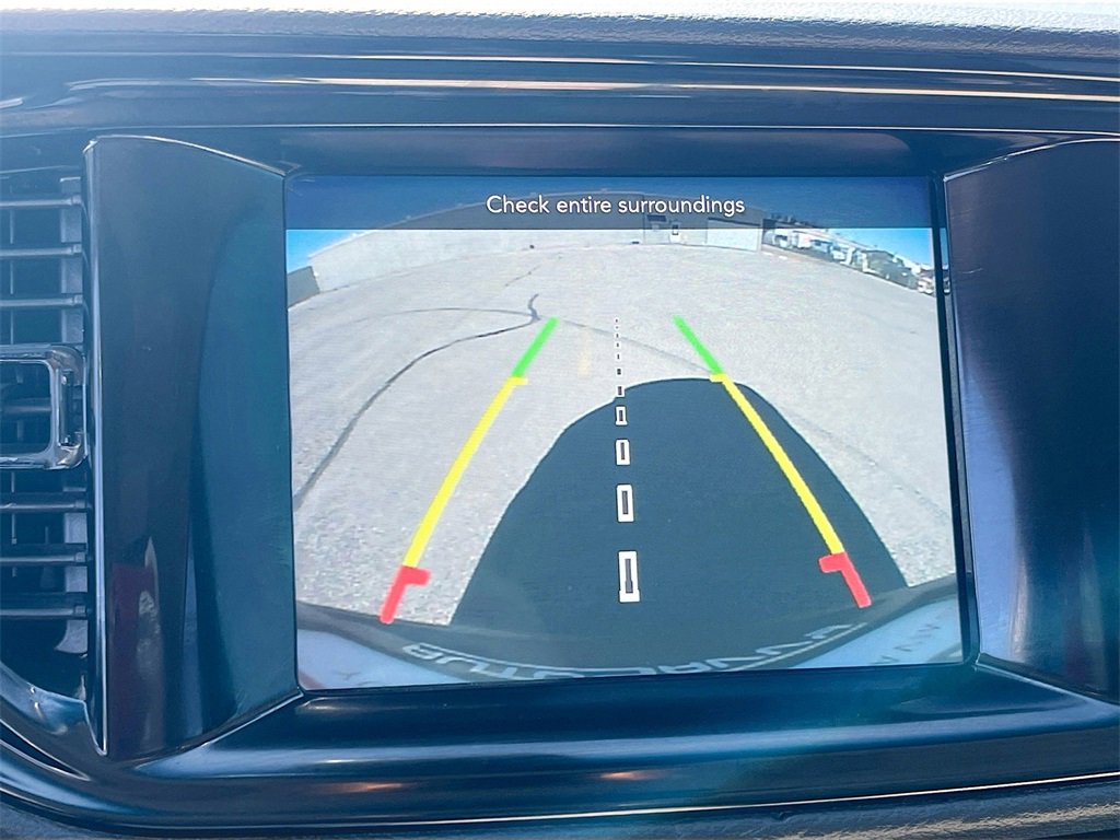 Used 2021 Dodge Durango SXT image 13