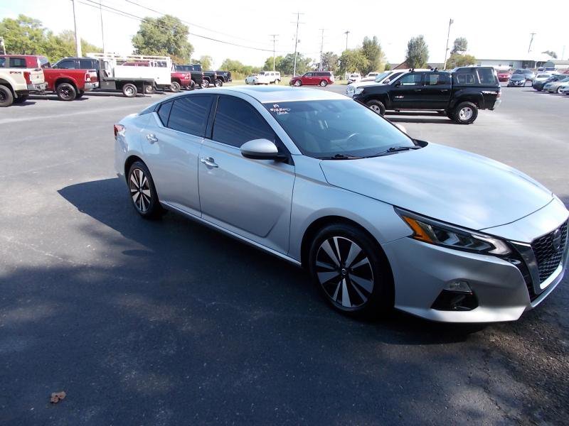 Used 2019 Nissan Altima 2.5 SV image 11