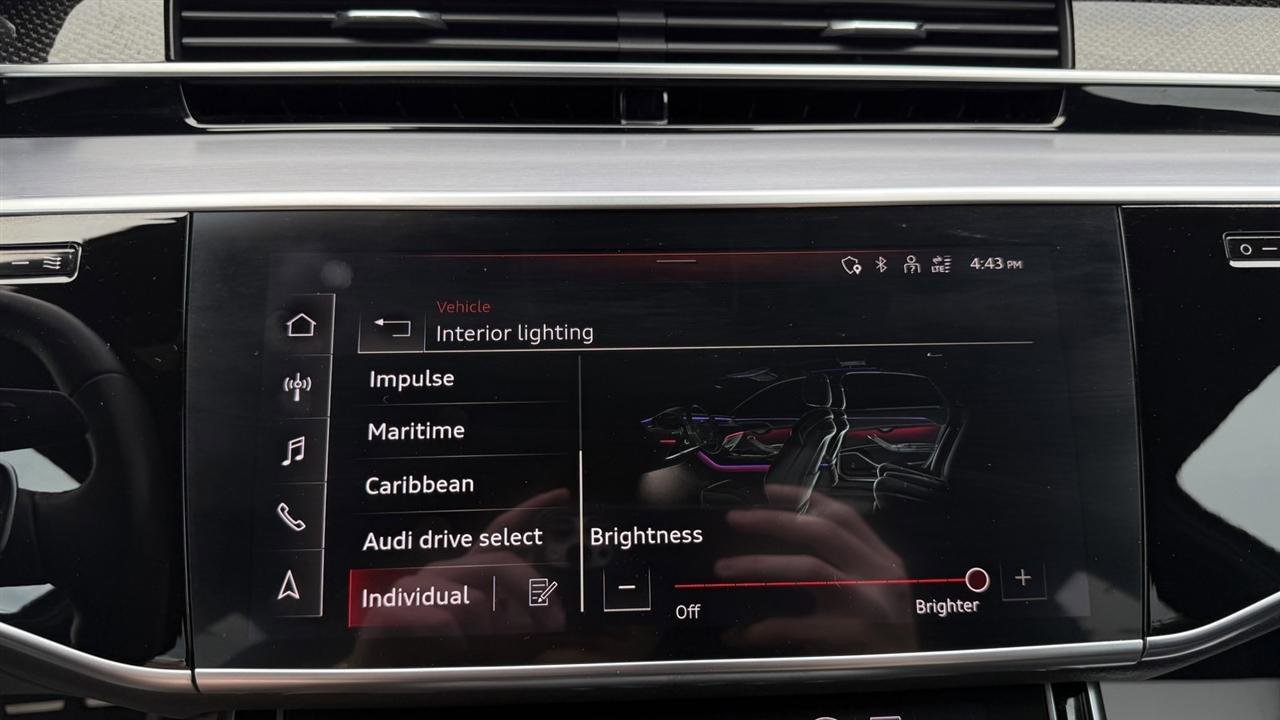 Used 2021 Audi S8 L AWD/4WD image 56