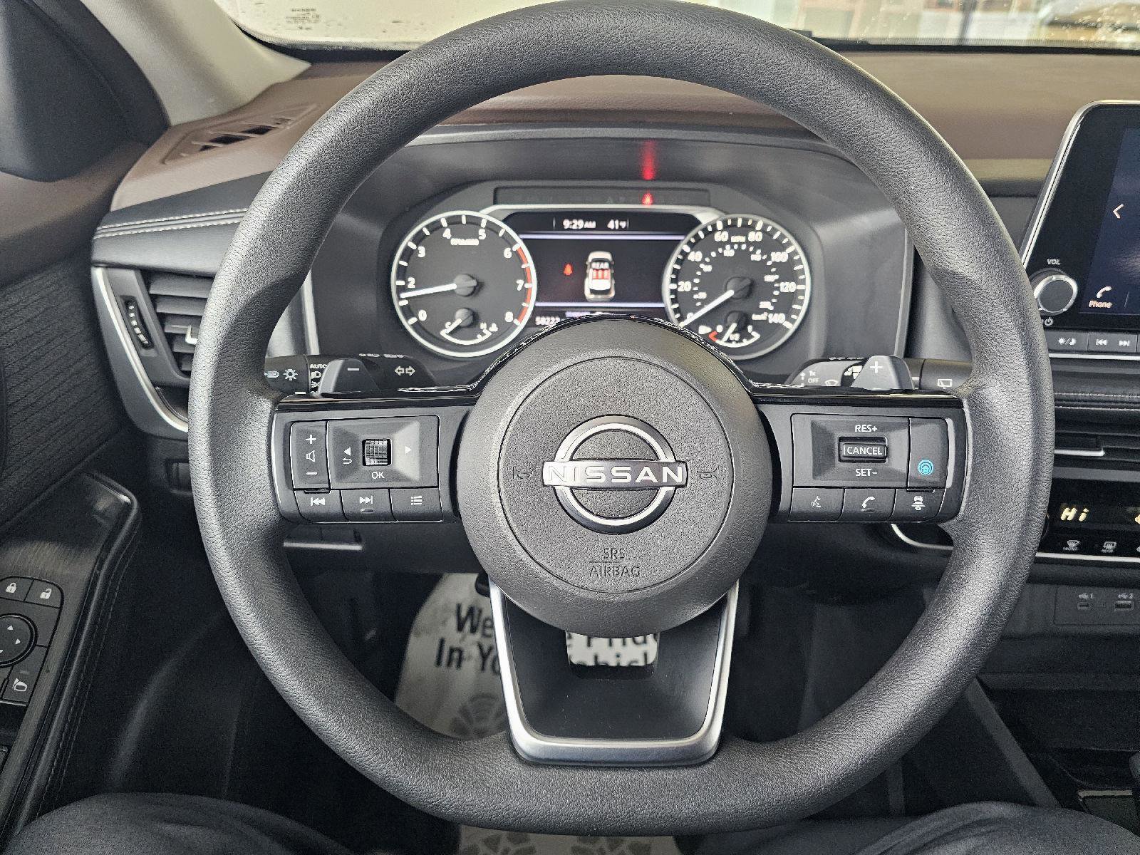 Used 2023 Nissan Rogue SV image 20