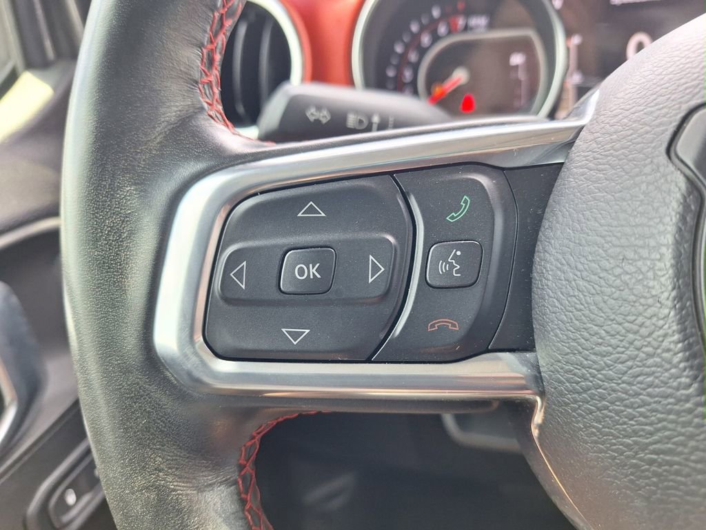 Used 2021 Jeep Gladiator Rubicon AWD/4WD image 12