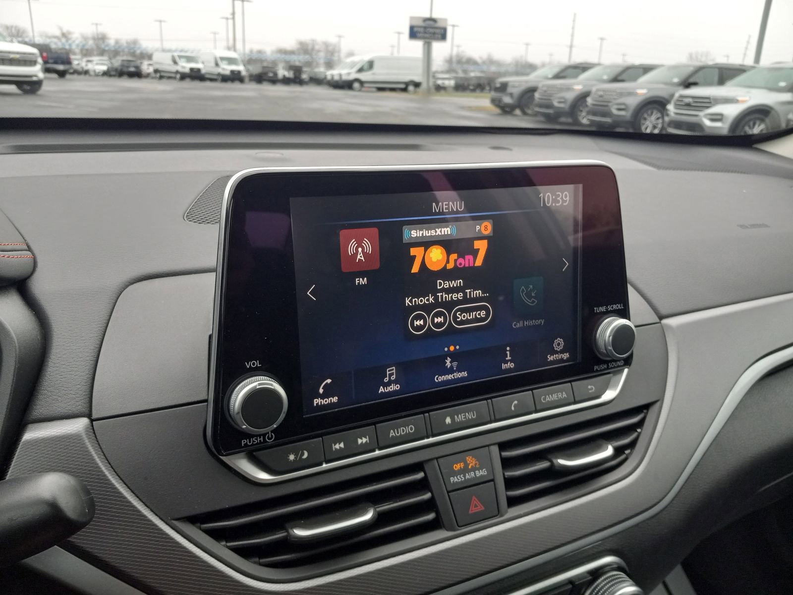 Used 2025 Nissan Altima 2.5 SR image 19