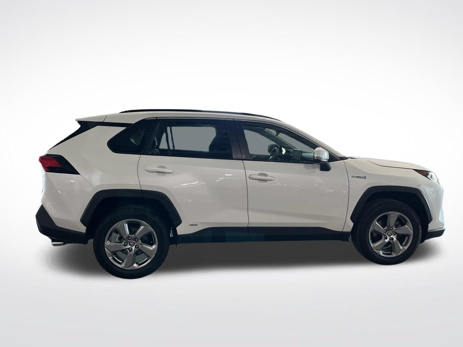 Used 2021 Toyota RAV4 XLE Premium AWD/4WD image 13