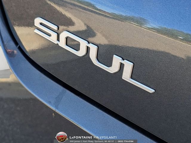 Used 2023 Kia Soul LX w/ LX Technology Package image 10